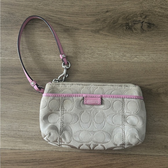 Coach Signature Wristlet, Vintage, Beige & Pink Trim - Like New - Picture 2 of 8